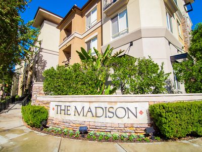 24545 Town Center Dr APT 5104, Santa Clarita, CA, 91355