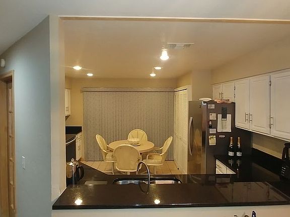 4th image of 585 Shadow Wood Ln #123