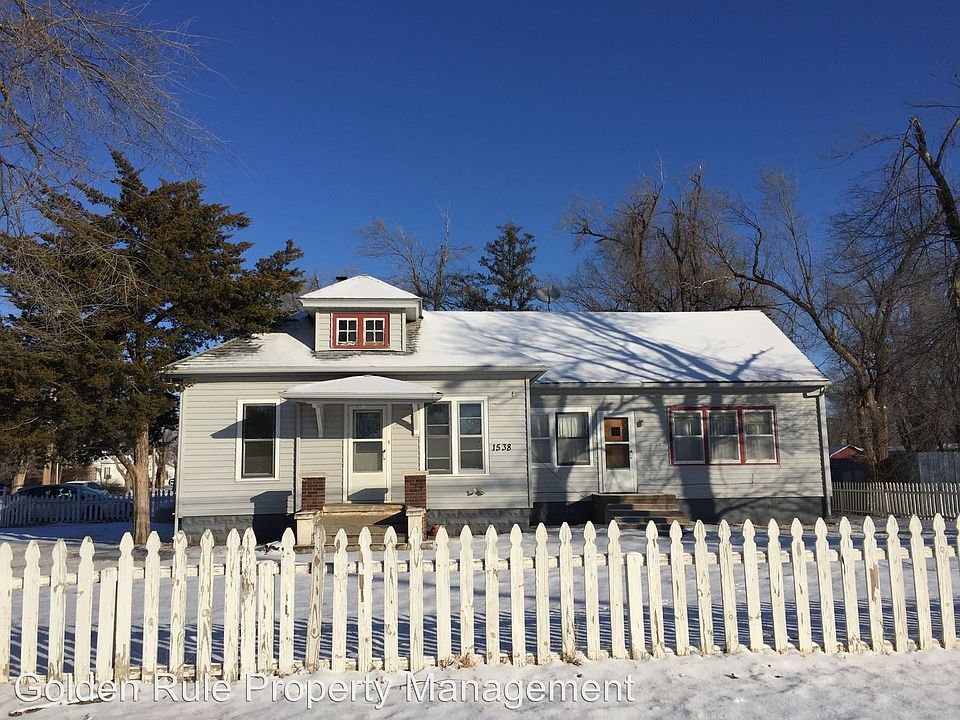 1st image of 1538 W 4th Ave