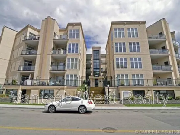 1327 Saint Paul St Unit 208, Kelowna, BC V1Y 2E2