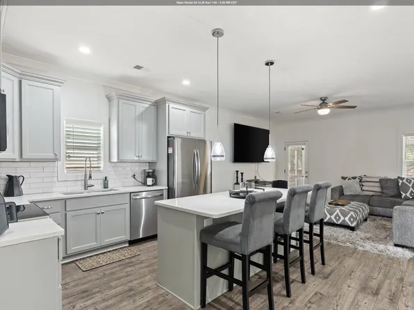 1332 Kensington Blvd, Calera, AL 35040