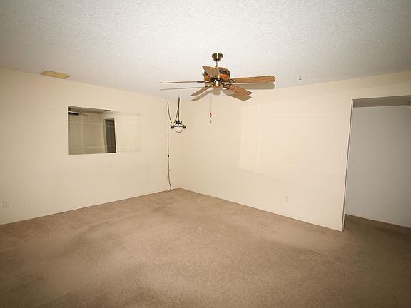 3rd image of 4777 W Lupine Ave