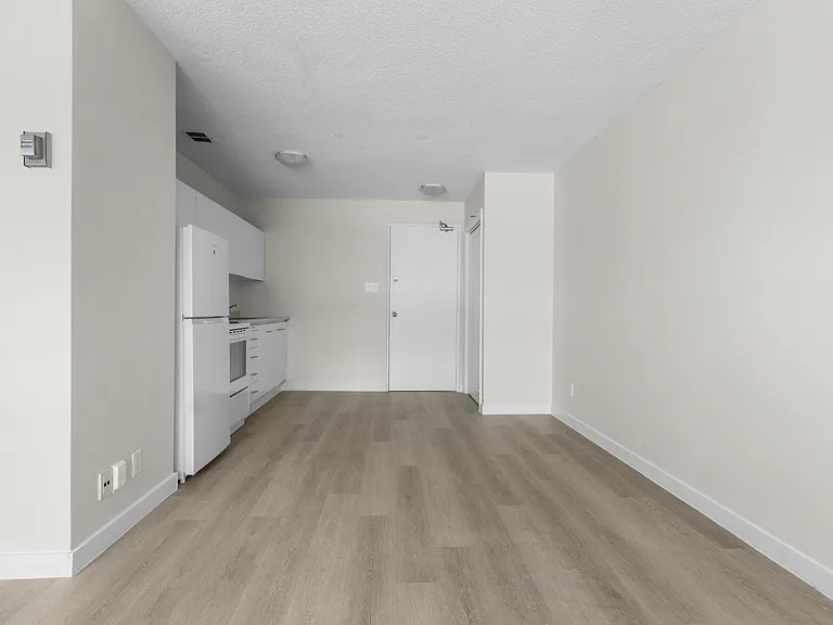 153 Nepean St #105 — Photo 9