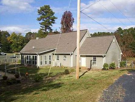 5th image of 5143 Whispering Pines Dr