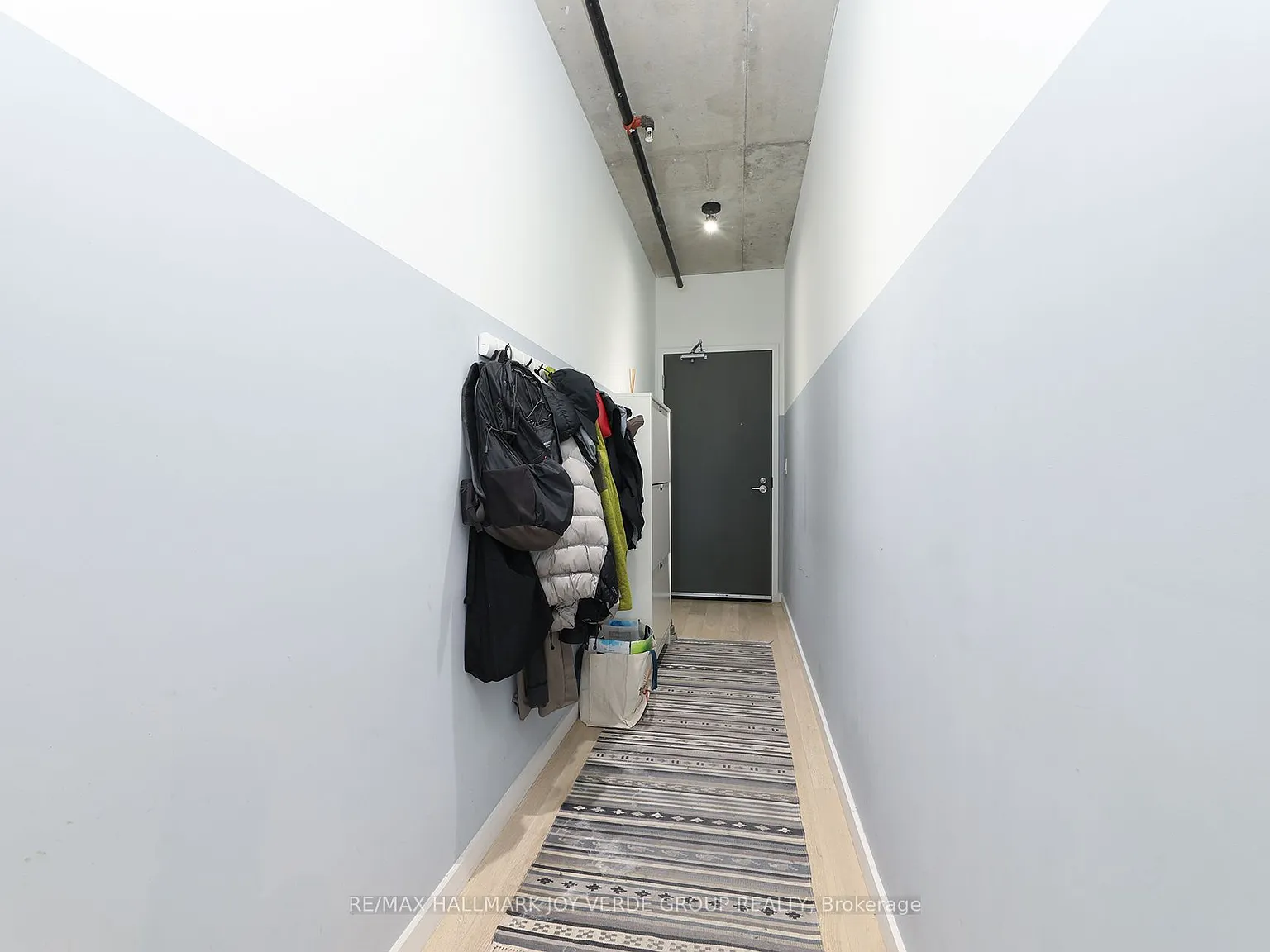 2 bed, $2,350 — Photo 4
