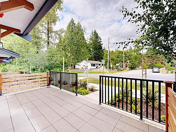 3rd image of 10527 155th St #28