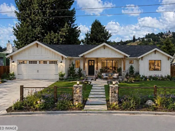 205 N Dover Court, Santa Rosa, CA 95403