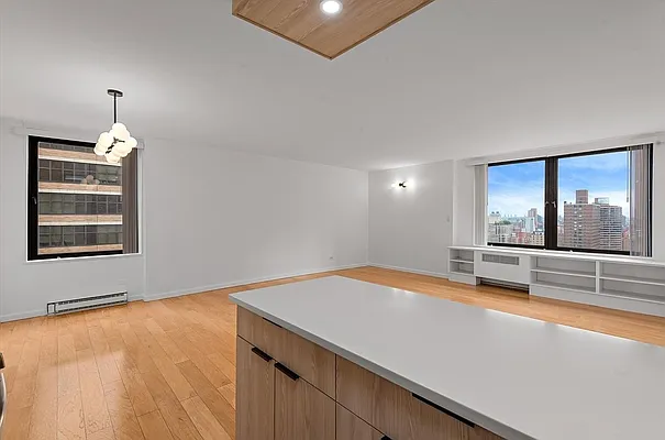 1601 3rd Avenue #23K