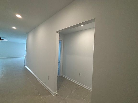 4th image of 1318 Belle Isle Ln