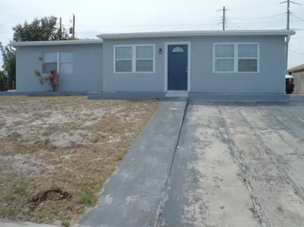 3275 Orange St, Boynton Beach, FL 33435