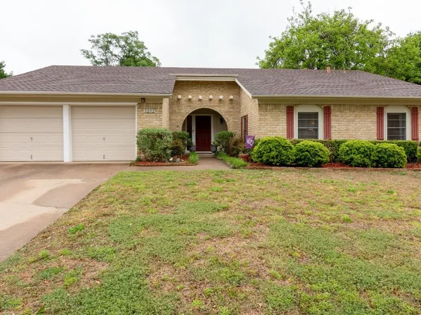 1212 Irwin Dr, Hurst, TX 76053