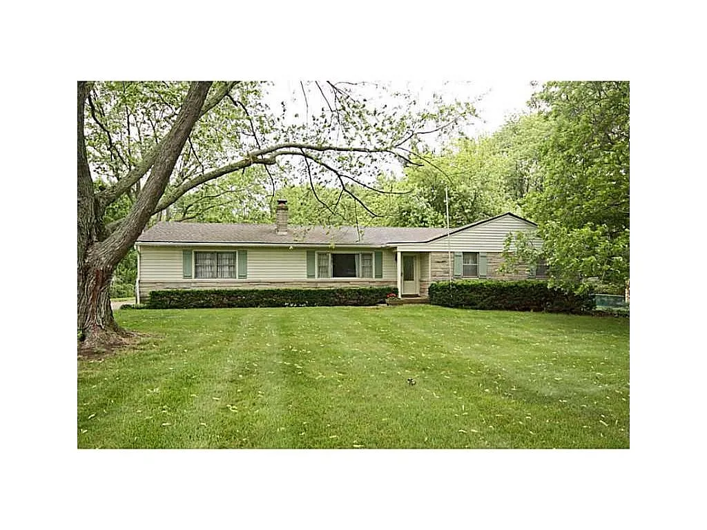 6018 Pembroke Pl photo 1