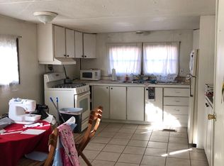 321 Vineyard Rd NW APT 10, Los Ranchos, NM 87107