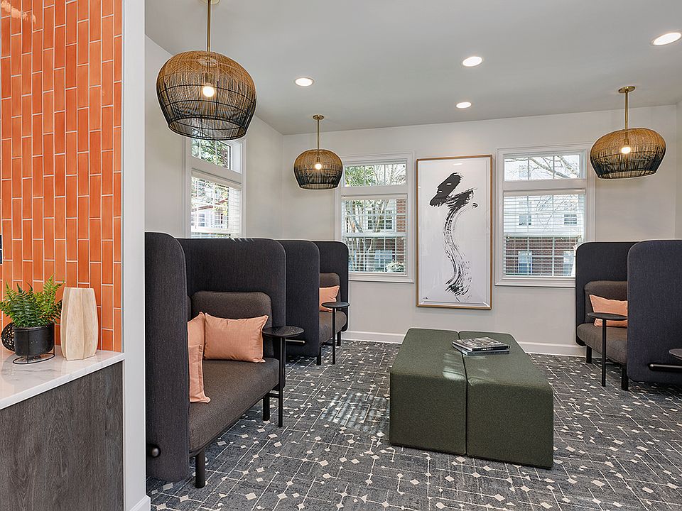 Quiet Lounge