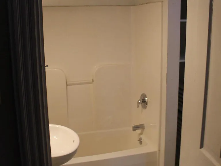 115 N Potomac St #2 — Photo 10