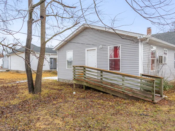 1920 Elm St #2, Columbus, IN 47201