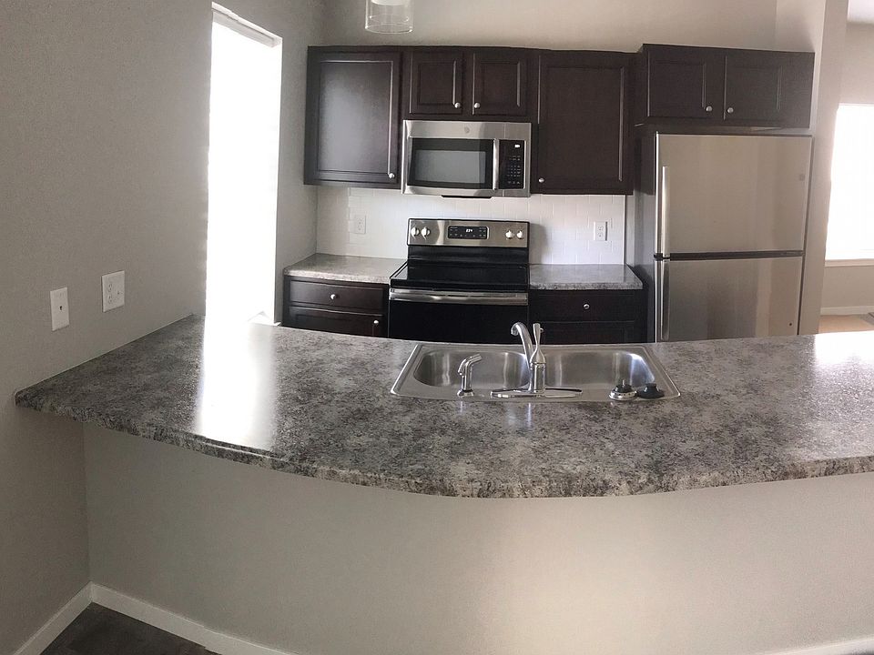 Sunny Ridge Townhomes Apartment Rentals Marion, IA Zillow