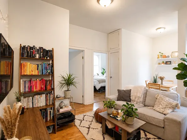 153 E 18th St, New York, NY