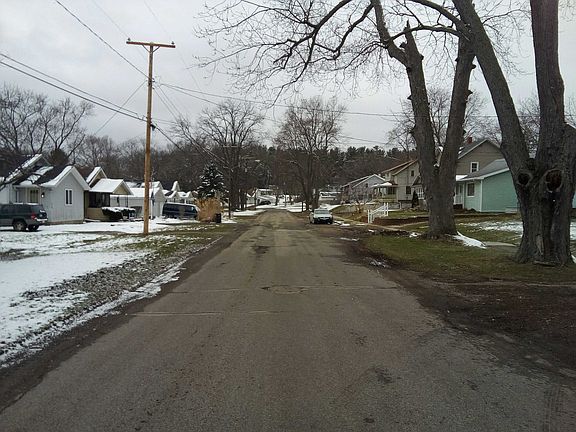 4th image of 226 Oakwood Ave