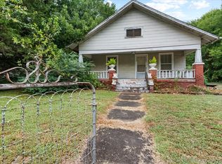 560 4th St, Ramona, OK 74061