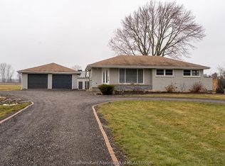 17 Glenmar Ave, Chatham Kent, ON N7M 5J4