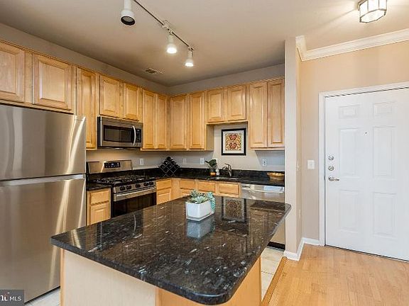 4th image of 2791 Centerboro Dr APT 386