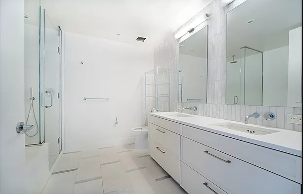 Rented by Keller Williams NYC | media 14