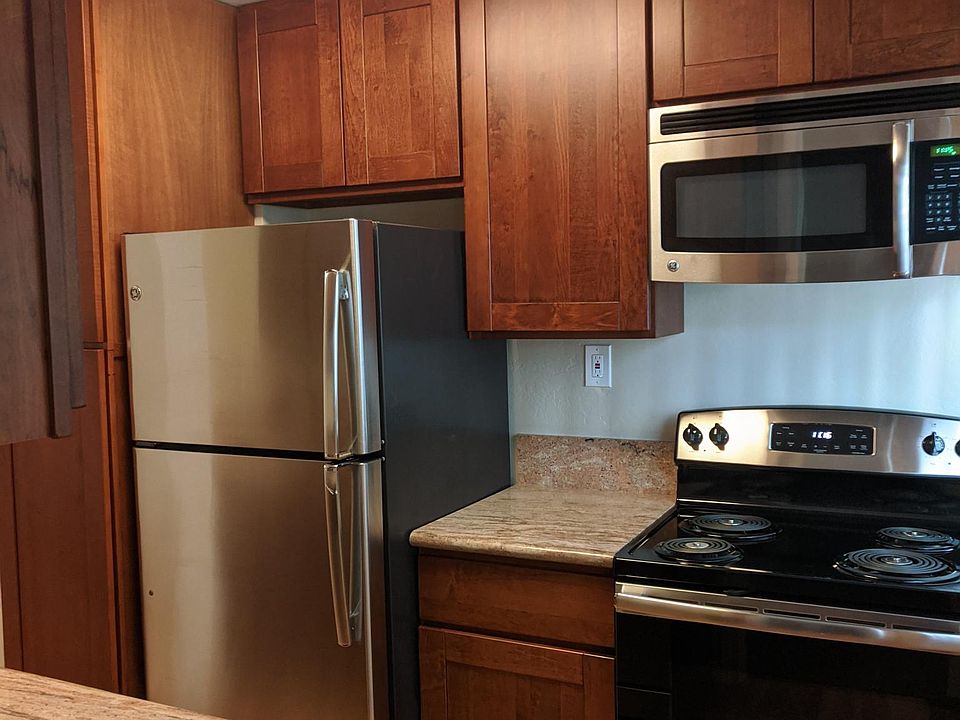 1st image of 2210 Rock St #1J