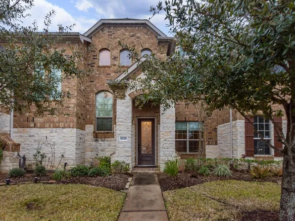 9158 Sunlight Oak Ln, Houston, TX 77070