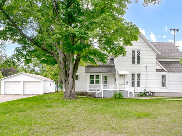 324 S North St, Otsego, MI 49078