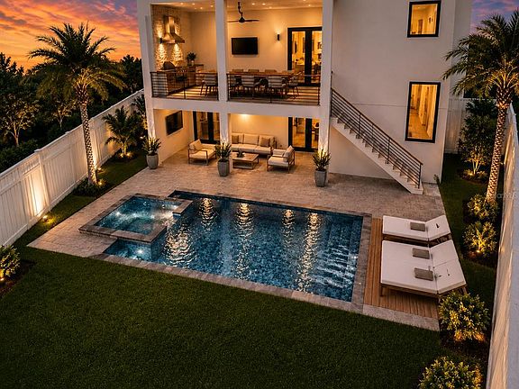 5th image of 3406 BAYSHORE BLVD NE