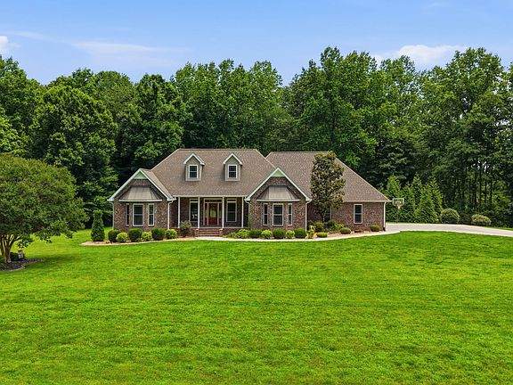 3rd image of 169 Grace Haven Ln