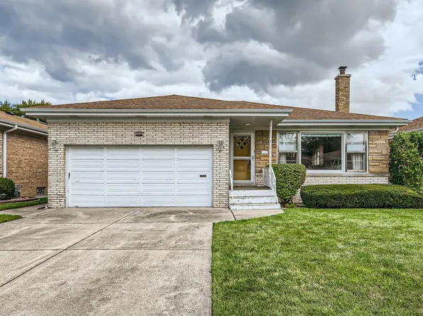 8529 N Overhill Ave, Niles, IL 60714