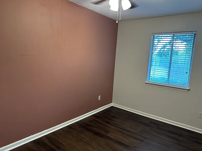2412 Ionic Ct — Photo 10
