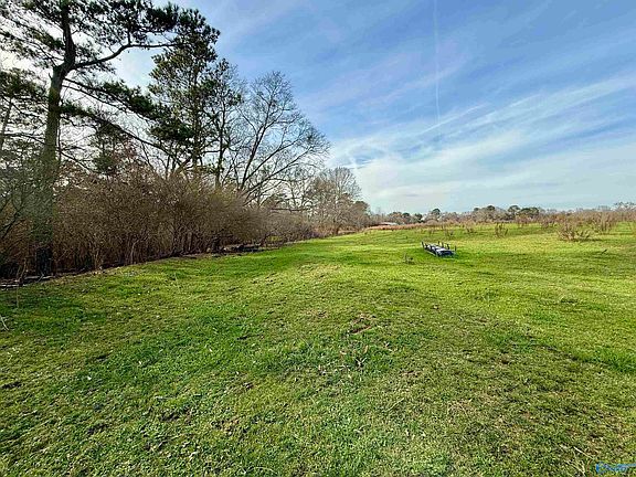 4th image of 2663 County Road 643