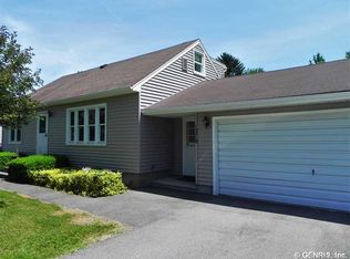 1278 Shoecraft Rd, Webster, NY 14580