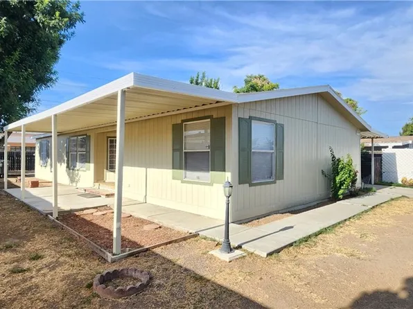 102 El Rosario Dr, Perris, CA 92571