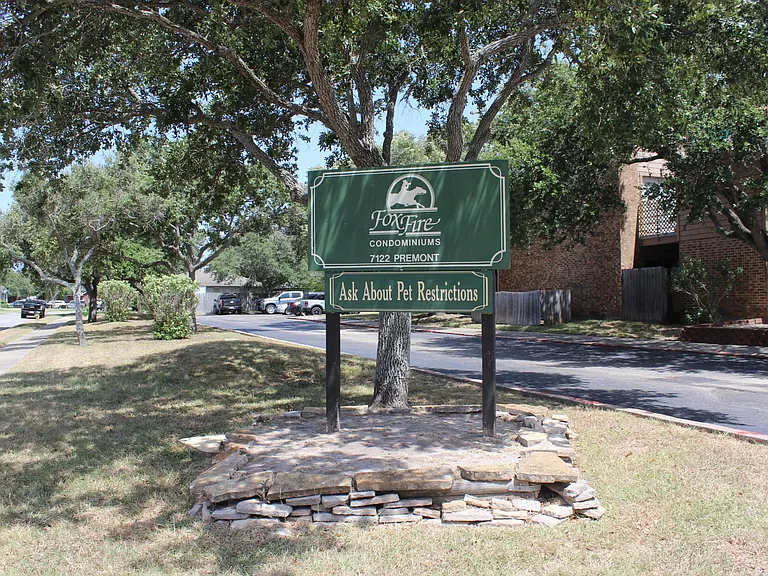 Welcome to Foxfire Condo community.