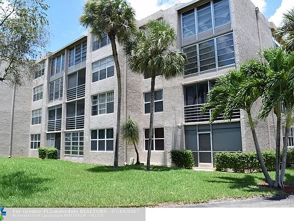4th image of 9460 Tangerine Pl APT 302