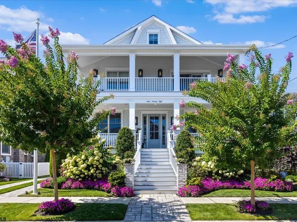 428 N Pembroke Ave, Margate, NJ 08402