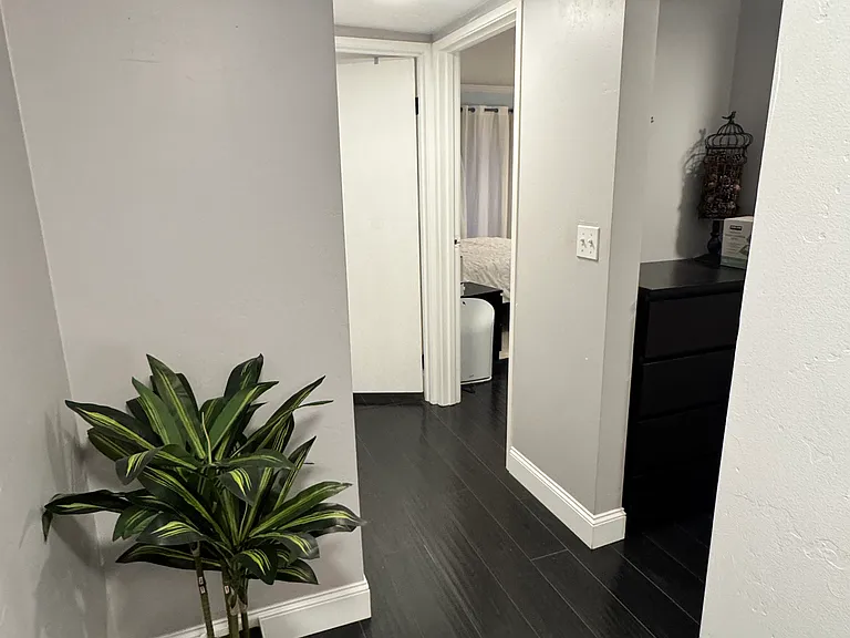 245 N Vine St #407 — Photo 26