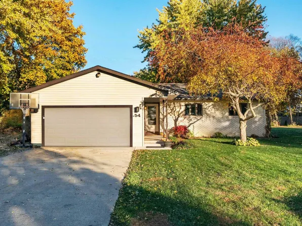 54 Clarece Trl, Somonauk, IL 60552