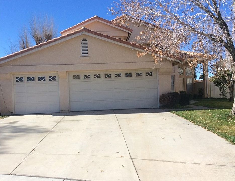1st image of 12776 Portola St
