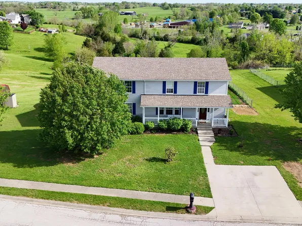 305 Saddle Wood Ct, Berea, KY 40403