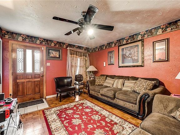 4th image of 322 Independence Dr