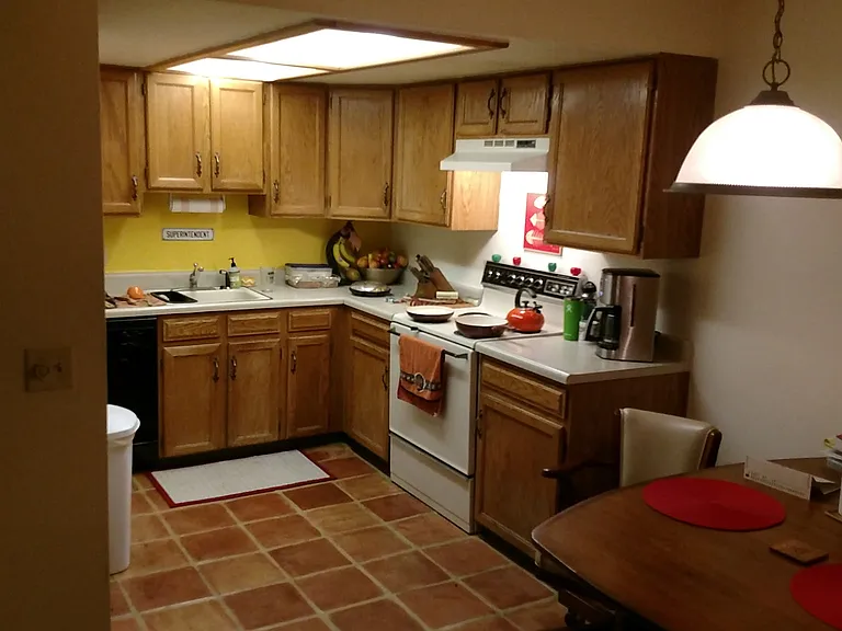 2865 Sundown Ln — Photo 3