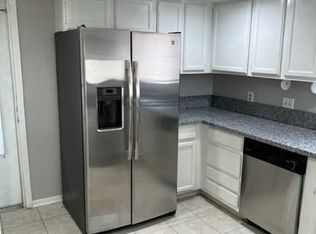 10203 Old Towne Ln, Sugar Land, TX 77498