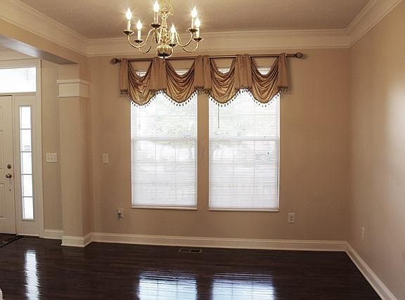 5th image of 4089 Hanover Square Dr