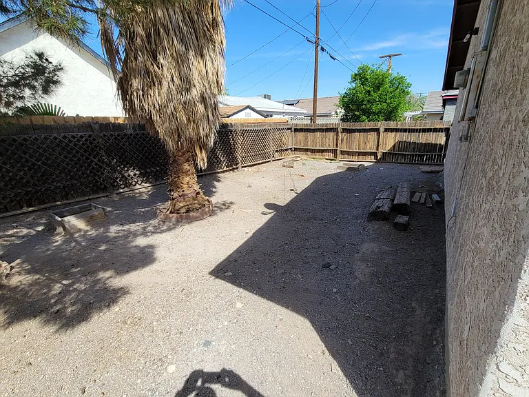 1801 Bearden Ave — Photo 13