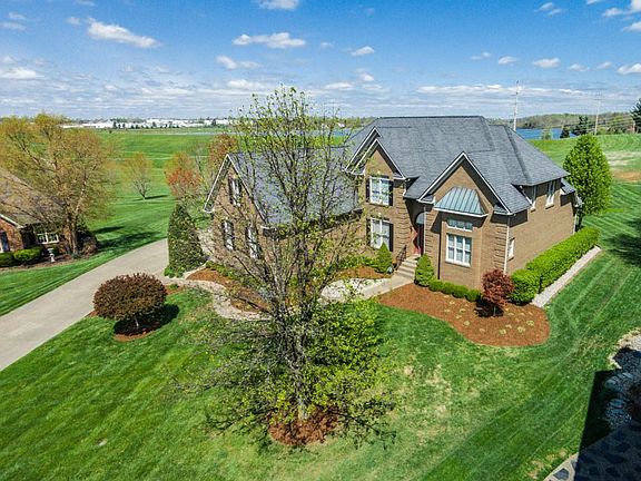 1007-Brookshire-Ct-03